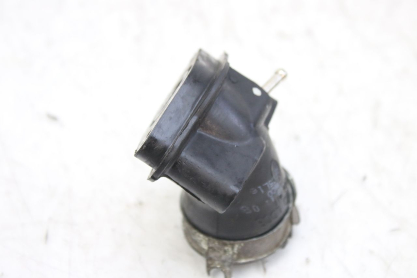 photo de TUBO DI ASPIRAZIONE KYMCO AGILITY 4T 50 (2018 - 2022) - Zoom sullo stato d'uso