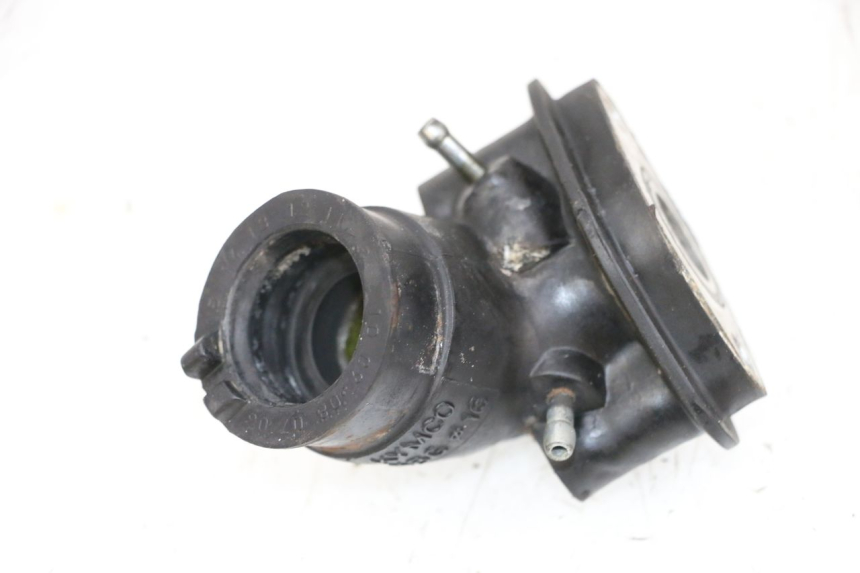 photo de COLLETTORE ASPIRAZIONE KYMCO AGILITY CITY 4T 50 (2008 - 2016) - Zoom sullo stato d'uso