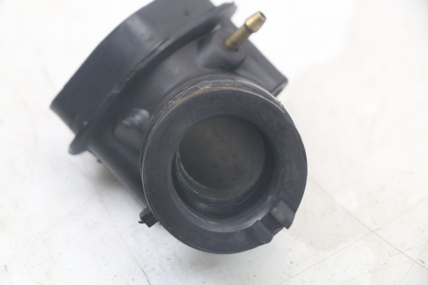 photo de COLLETTORE DI ASPIRAZIONE JONWAY AZTRAL 125 (2008 - 2017) - Primo piano tecnico