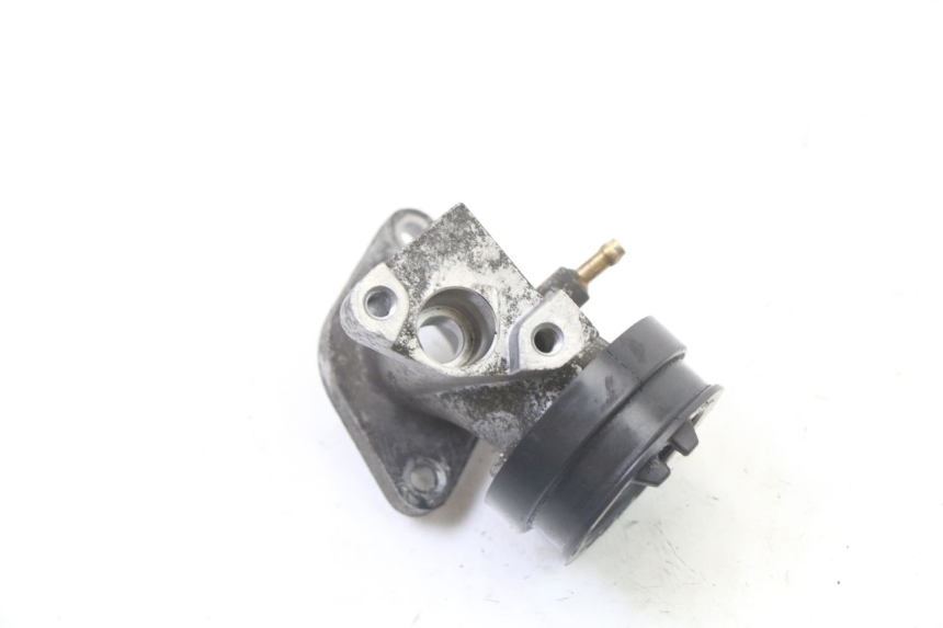 photo de COLLETTORE DI ASPIRAZIONE SUZUKI BURGMAN 125 (2007 - 2014) - Zoom sullo stato d'uso