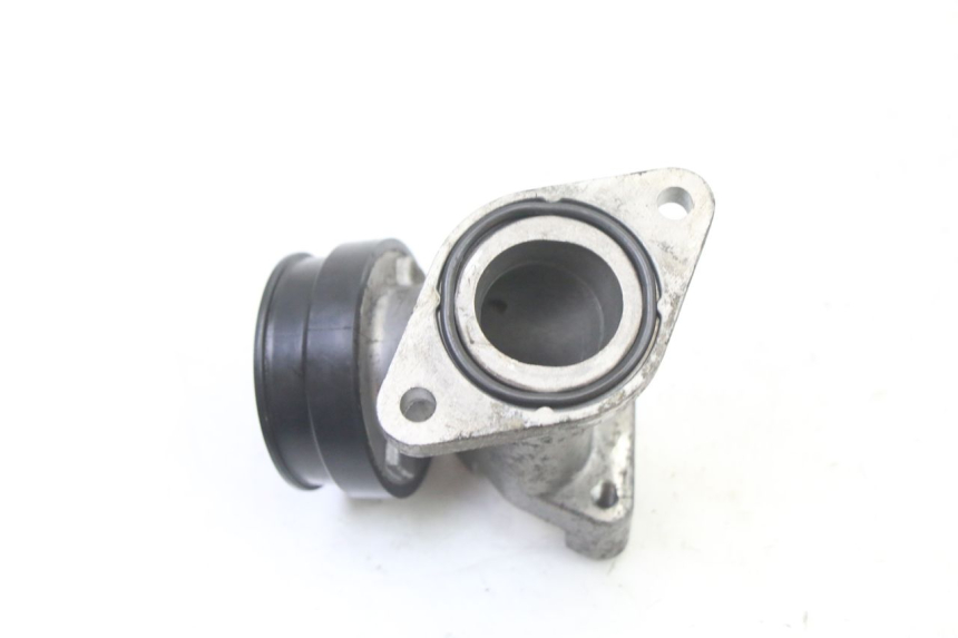 photo de COLLETTORE DI ASPIRAZIONE SUZUKI BURGMAN 125 (2007 - 2014) - Vista d'insieme del prodotto