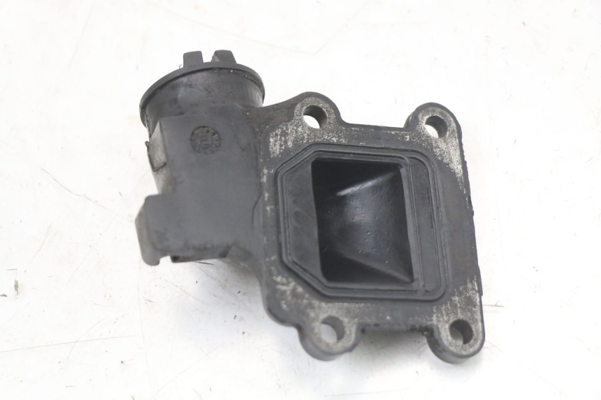 photo de Collettore di aspirazione YAMAHA BW'S 50 (2004 - 2017) - Primo piano tecnico