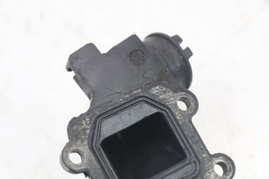 photo de Collettore di aspirazione YAMAHA BW'S 50 (2004 - 2017) - Vista d'insieme del prodotto