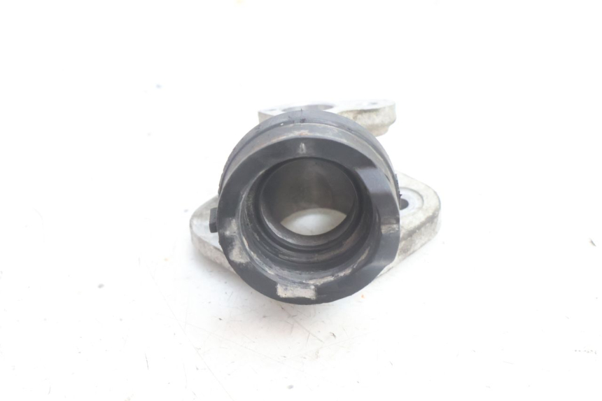 photo de Collettore di aspirazione YAMAHA BW'S BWS 125 (2010 - 2013) - Altra angolazione