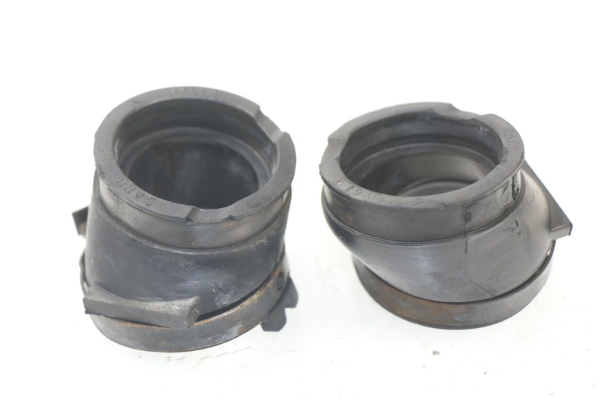 photo de COLLETTORE DI ASPIRAZIONE HONDA CBF 500 (2004 - 2007) - Dettagli dei punti di fissaggio