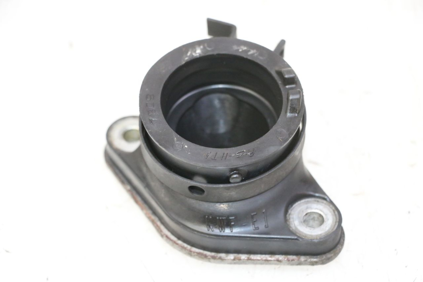 photo de COLLETTORE ASPIRAZIONE HONDA CBF 125 (2009 - 2015) - Vista principale