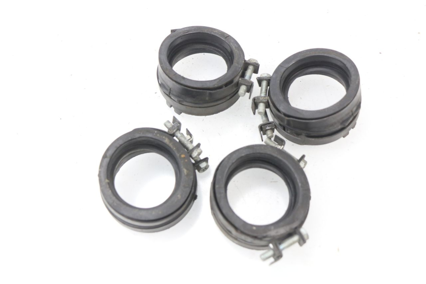 photo de TUBO DI AMMISSIONE HONDA CBR 929 RR FIREBLADE 900 (2000 - 2001) - Zoom sullo stato d'uso