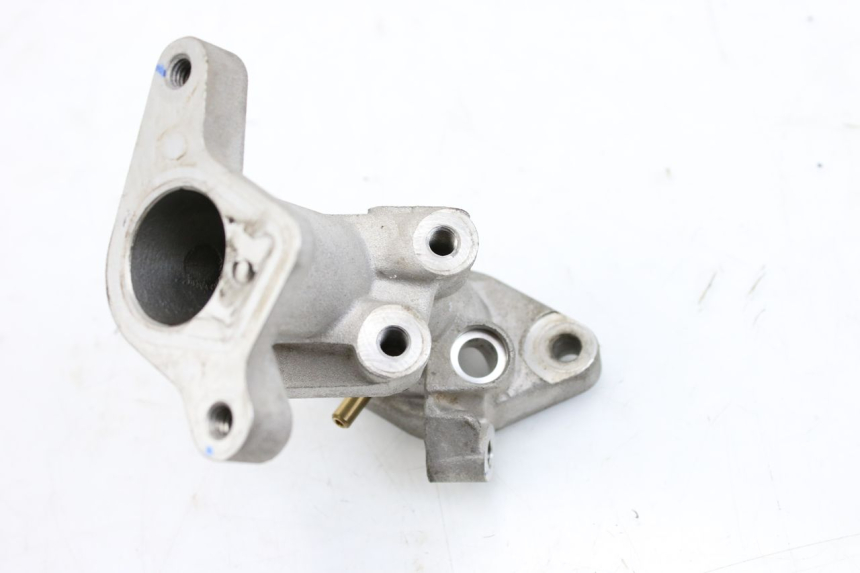 photo de COLLETTORE ASPIRAZIONE HONDA CRF CR-F 125 (2020 - 2021) - Zoom sullo stato d'uso