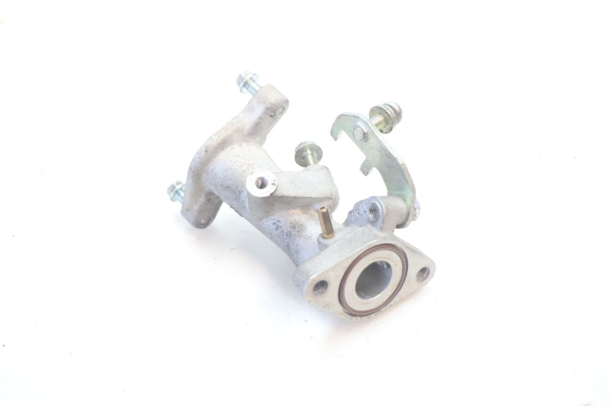 photo de COLLETTORE ASPIRAZIONE HONDA CRF CR-F 125 (2020 - 2021) - Zoom sullo stato d'uso