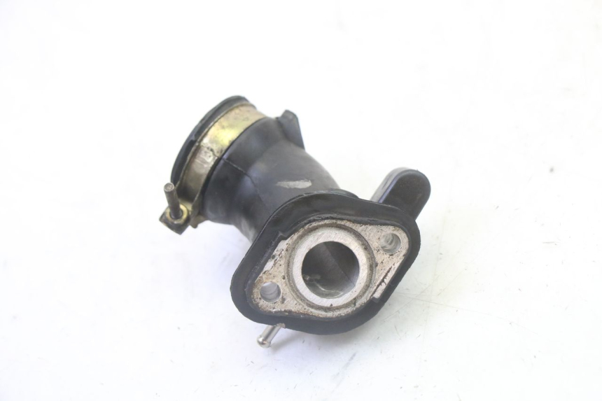 photo de COLLETTORE DI ASPIRAZIONE SYM CROX 4T 50 (2016 - 2023) - Altra angolazione