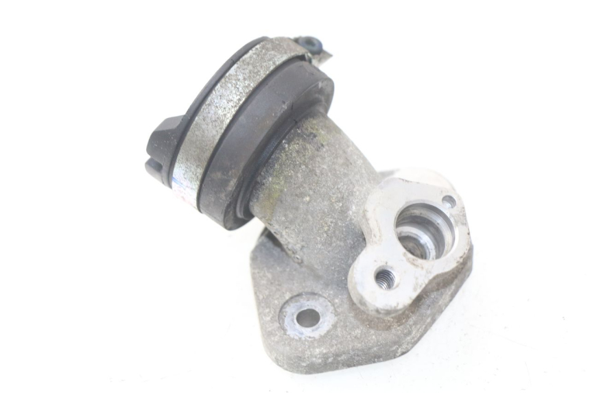 photo de TUBO DI ASPIRAZIONE YAMAHA CYGNUS X INJECTION 125 (2007 - 2013) - Vista principale