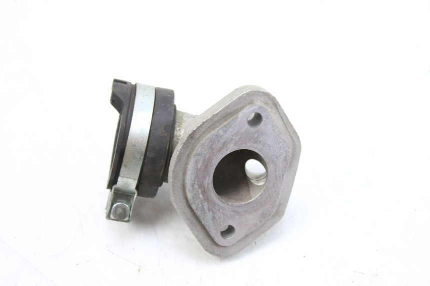 photo de TUBO DI ASPIRAZIONE YAMAHA CYGNUS X INJECTION 125 (2007 - 2013) - Zoom sullo stato d'uso