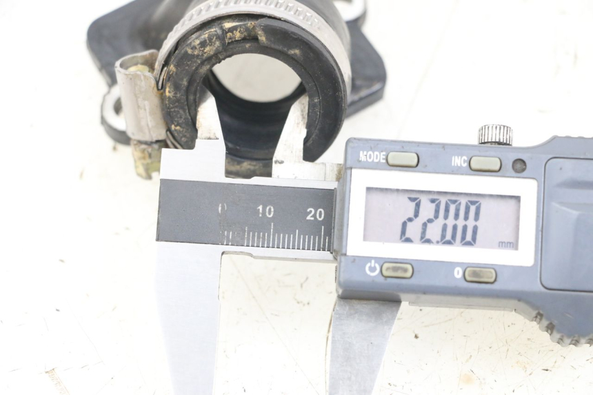 photo de Collettore di aspirazione GILERA DNA 50 (2000 - 2007) - Altra angolazione