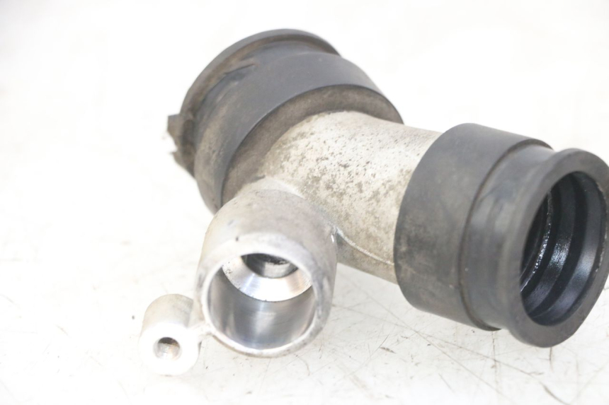 photo de COLLETTORE ASPIRAZIONE PEUGEOT ELYSTAR 125 (2002 - 2007) - Dettaglio del componente