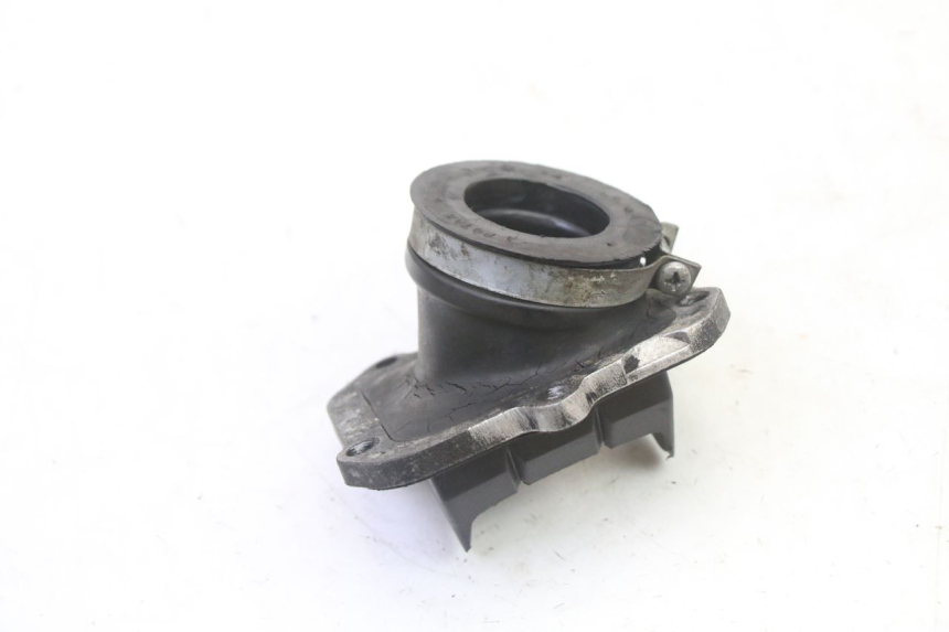 photo de COLLETTORE ASPIRAZIONE APRILIA ETX 125 (1998 - 2002) - Zoom sullo stato d'uso