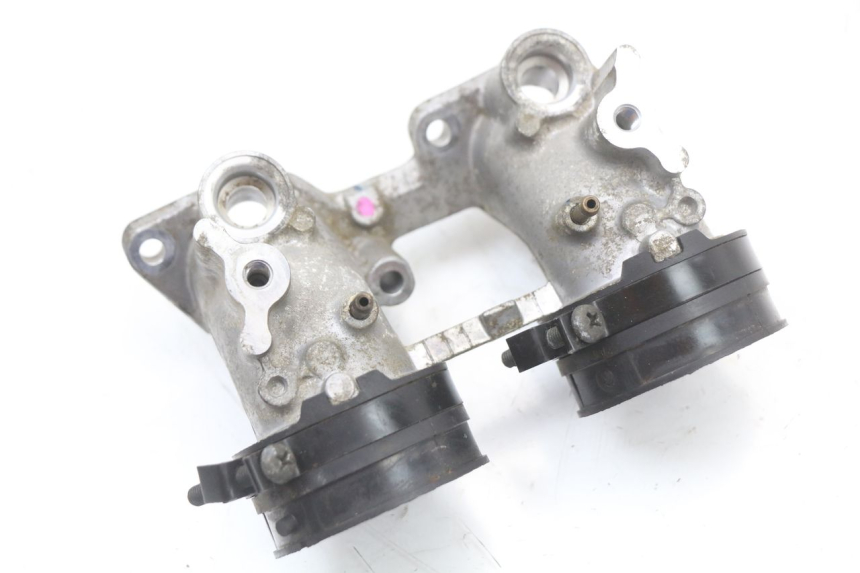 photo de COLLETTORE ASPIRAZIONE HONDA FJS SILVER WING SILVERWING 400 (2005 - 2008) - Vista principale