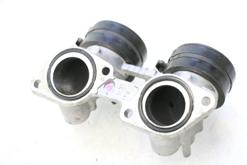 photo de COLLETTORE ASPIRAZIONE HONDA FJS SILVER WING SILVERWING 400 (2005 - 2008) - Dettaglio del componente