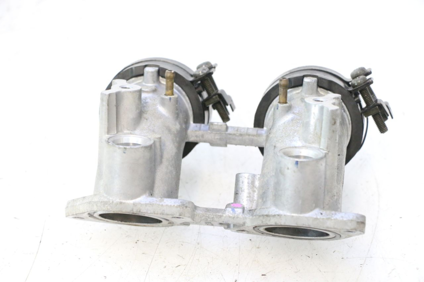 photo de COLLETTORE ASPIRAZIONE HONDA FJS SILVER WING SILVERWING 400 (2005 - 2008) - Zoom sullo stato d'uso