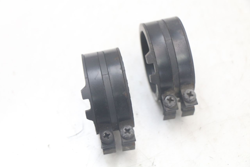 photo de COLLETTORE ASPIRAZIONE HONDA FJS SILVERWING SILVER WING 600 (2001 - 2010) - Altra angolazione