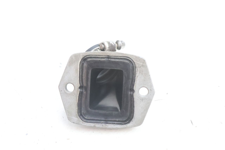photo de COLLETTORE DI ASPIRAZIONE PIAGGIO FLY 2T 50 (2004 - 2017) - Zoom sullo stato d'uso