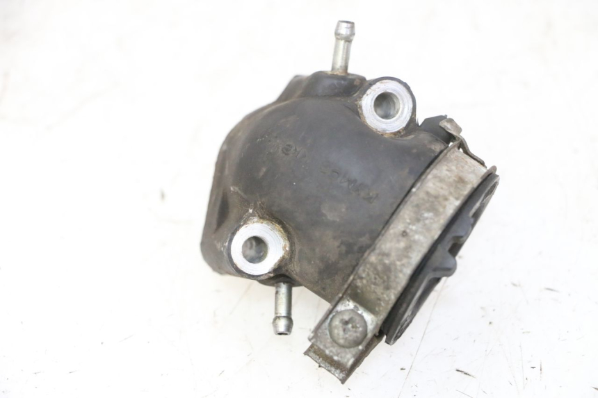 photo de COLLETTORE ASPIRAZIONE KYMCO GRAND DINK 125 (2008 - 2014) - Zoom sullo stato d'uso