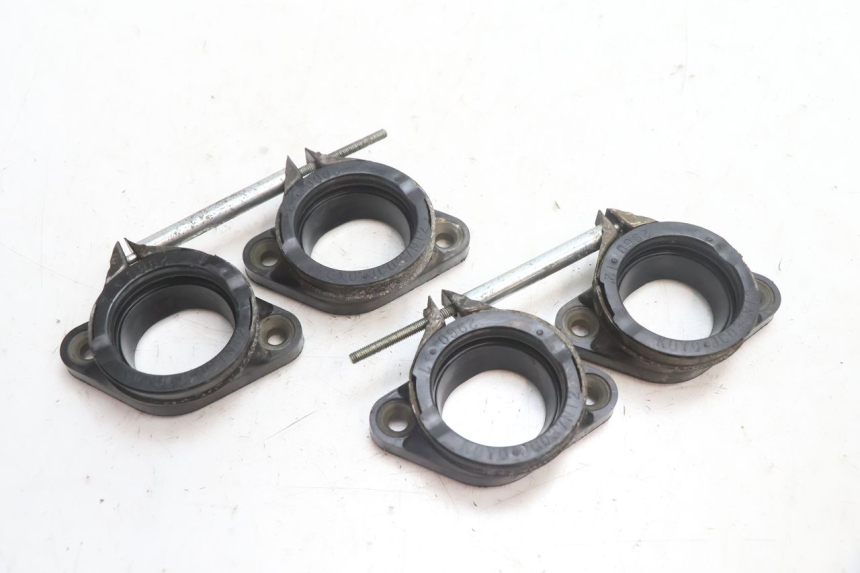 photo de COLLETTORE ASPIRAZIONE SUZUKI GSR 600 (2005 - 2012) - Dettaglio del componente
