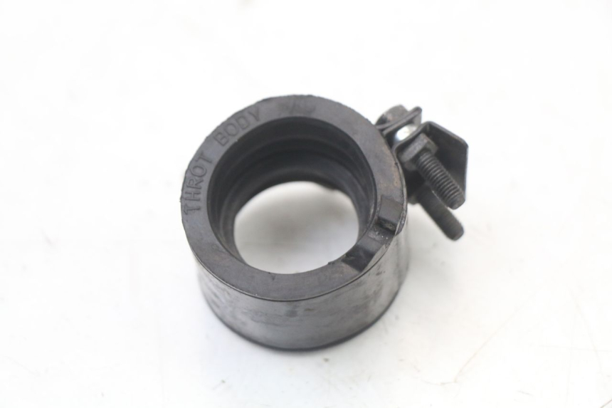 photo de Collettore di aspirazione HONDA FES S-WING SWING 125 (2007 - 2015) - Primo piano tecnico