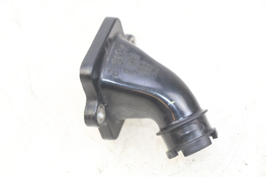 photo de COLLETTORE DI ASPIRAZIONE PEUGEOT KISBEE 2T 50 (2010 - 2017) - Altra angolazione