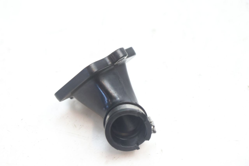 photo de COLLETTORE DI ASPIRAZIONE PEUGEOT KISBEE 2T 50 (2010 - 2017) - Primo piano tecnico
