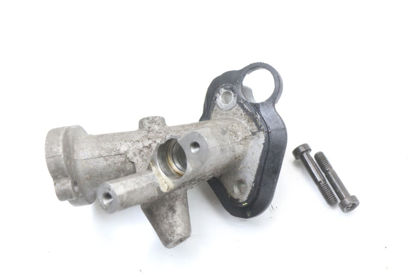 photo de COLLETTORE DI ASPIRAZIONE PEUGEOT KISBEE 4T 50 (2018 - 2022) - Dettaglio del componente