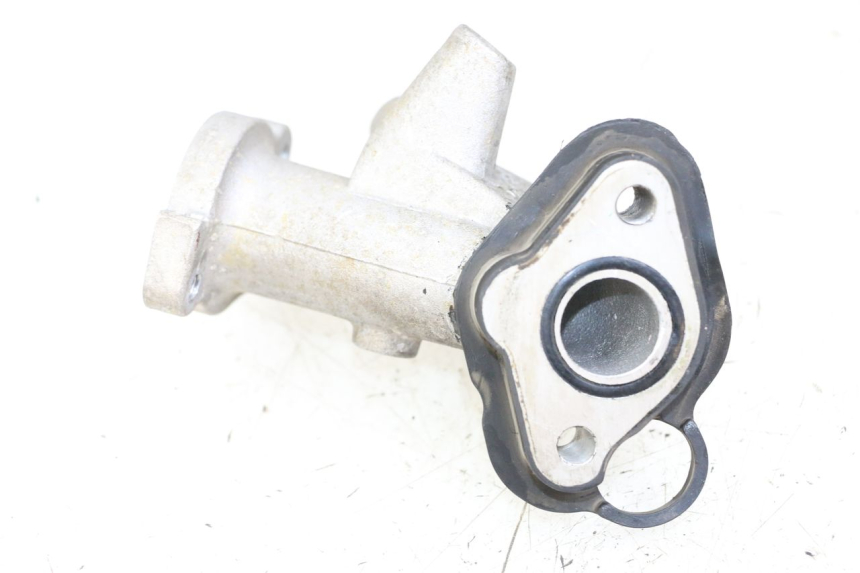 photo de COLLETTORE DI ASPIRAZIONE PEUGEOT KISBEE 4T 50 (2018 - 2022) - Zoom sullo stato d'uso