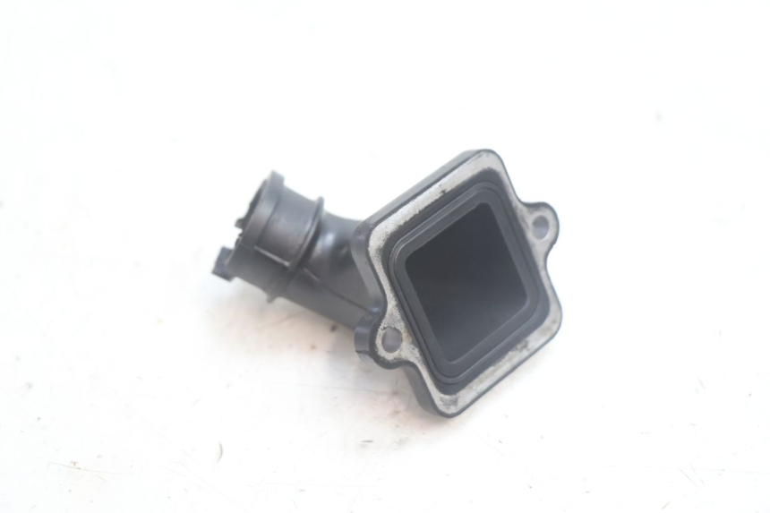 photo de COLLETTORE DI ASPIRAZIONE PEUGEOT LUDIX 50 (2005 - 2007) - Altra angolazione