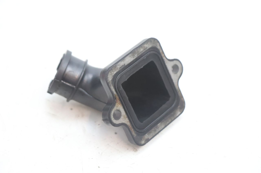 photo de COLLETTORE ASPIRAZIONE PEUGEOT LUDIX ONE 50 (2004 - 2013) - Altra angolazione