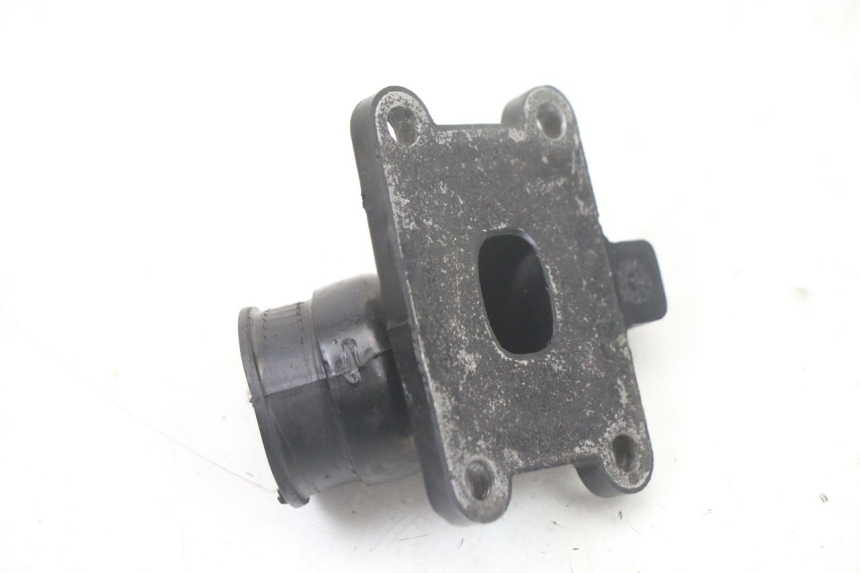 photo de COLLETTORE ASPIRAZIONE MBK X-LIMIT XLIMIT 50 (2007 - 2012) - Primo piano tecnico