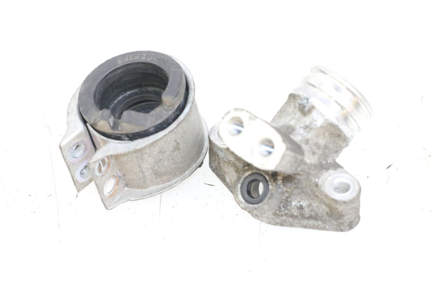 photo de COLLETTORE DI ASPIRAZIONE HONDA NHX LEAD 110 (2008 - 2010) - Zoom sullo stato d'uso