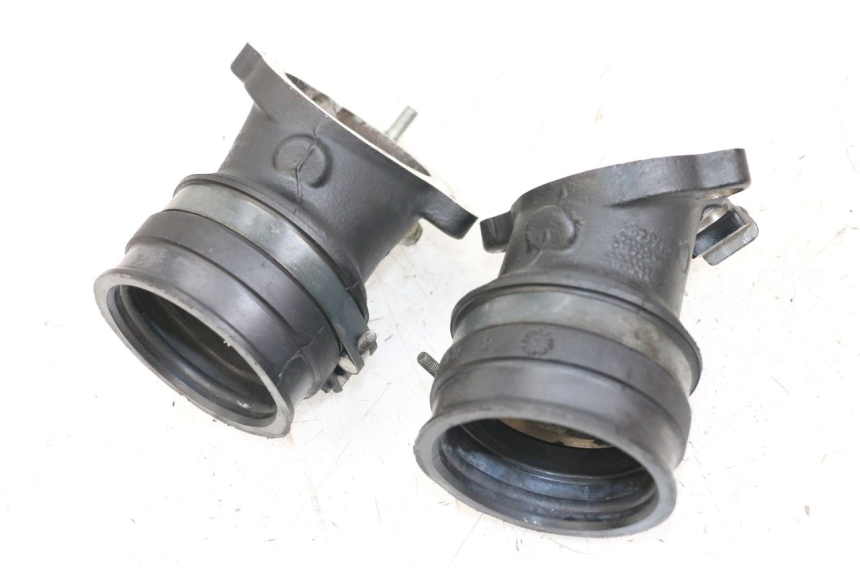 photo de COLLETTORE ASPIRAZIONE MOTO GUZZI NORGE 8V GT 1200 (2011 - 2016) - Dettaglio del componente