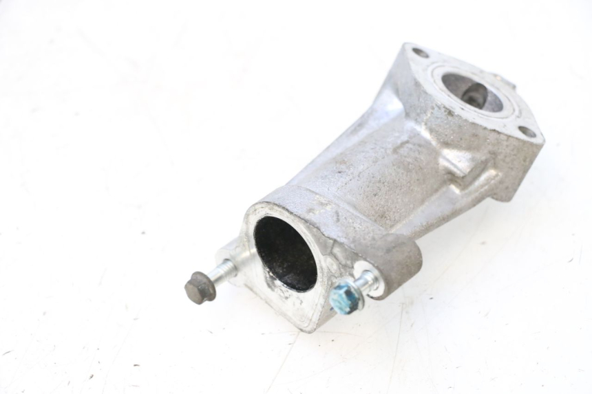 photo de Collettore di aspirazione HONDA PCX (JF57/JF64) 125 (2014 - 2018) - Zoom sullo stato d'uso