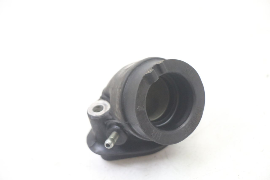 photo de COLLETTORE ASPIRAZIONE PEUGEOT VIVACITY 125 (2010 - 2017) - Zoom sullo stato d'uso