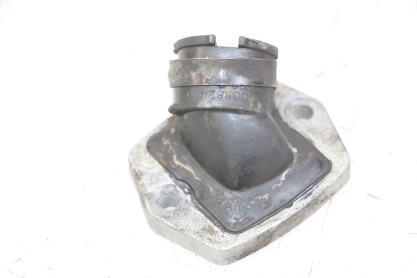 photo de COLLETTORE ASPIRAZIONE PIAGGIO VESPA S 2T 50 (2007 - 2014) - Altra angolazione