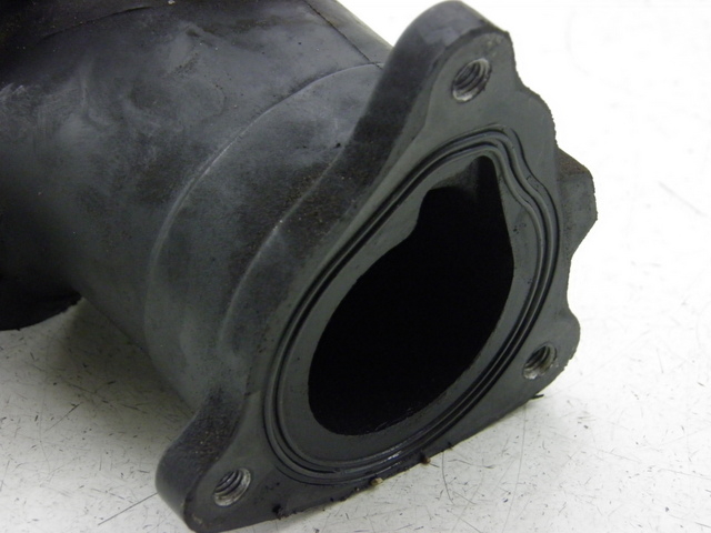 photo de Collettore di aspirazione PIAGGIO XEVO 400 (2007) - Altra angolazione