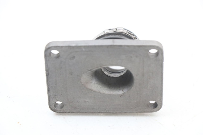 photo de COLLETTORE ASPIRAZIONE APRILIA RS 50 (2006 - 2010) - Altra angolazione