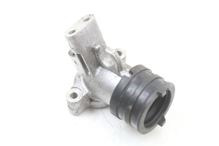 photo de Collettore di aspirazione DAELIM S3 125 (2010 - 2017) - Zoom sullo stato d'uso