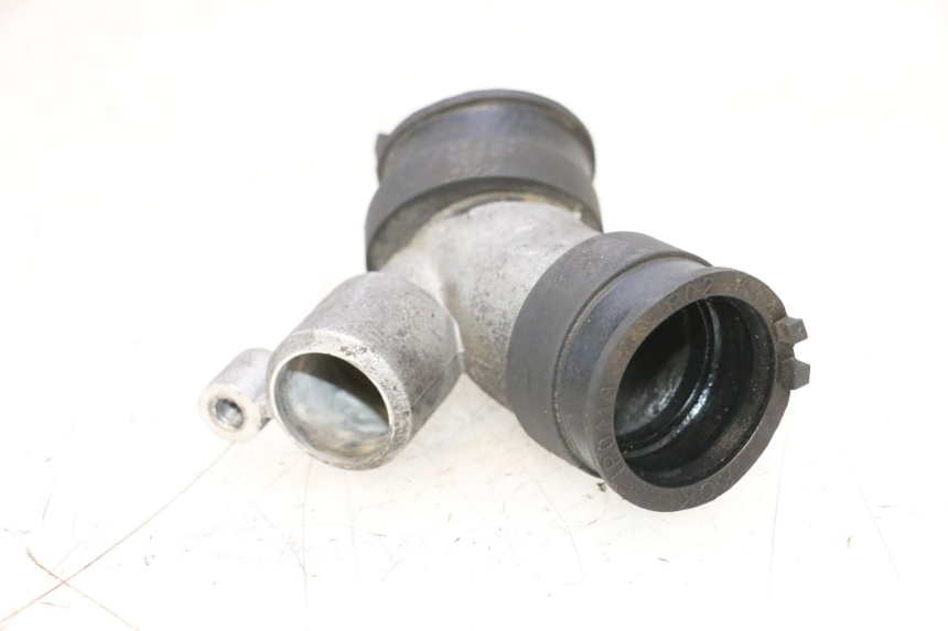 photo de COLLETTORE ASPIRAZIONE PEUGEOT SATELIS COMPRESSOR K15 125 (2006 - 2009) - Zoom sullo stato d'uso