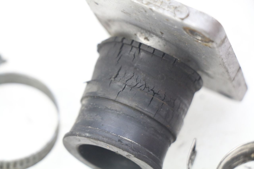 photo de COLLETTORE DI ASPIRAZIONE DERBI SENDA 50 (2003 - 2005) - Zoom sullo stato d'uso