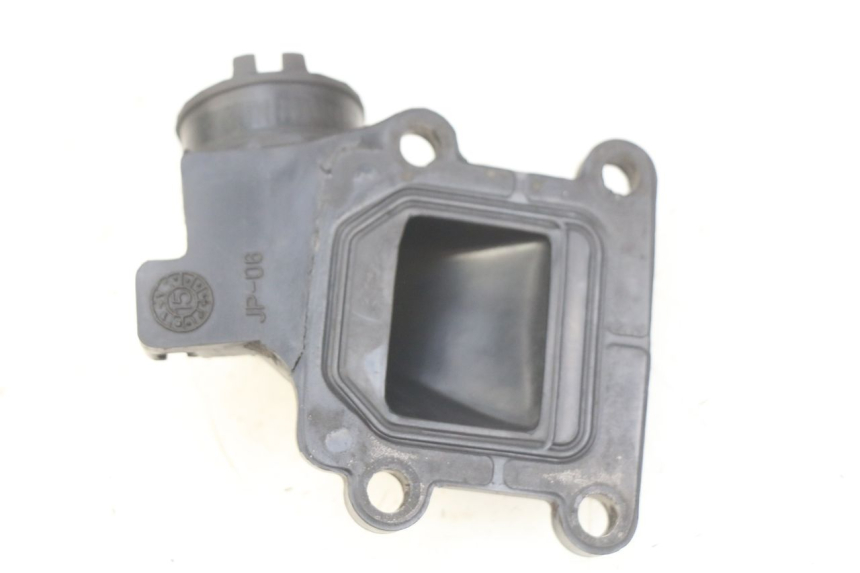 photo de TUBO DI ASPIRAZIONE YAMAHA SLIDER NAKED 50 (2004 - 2018) - Dettaglio del componente