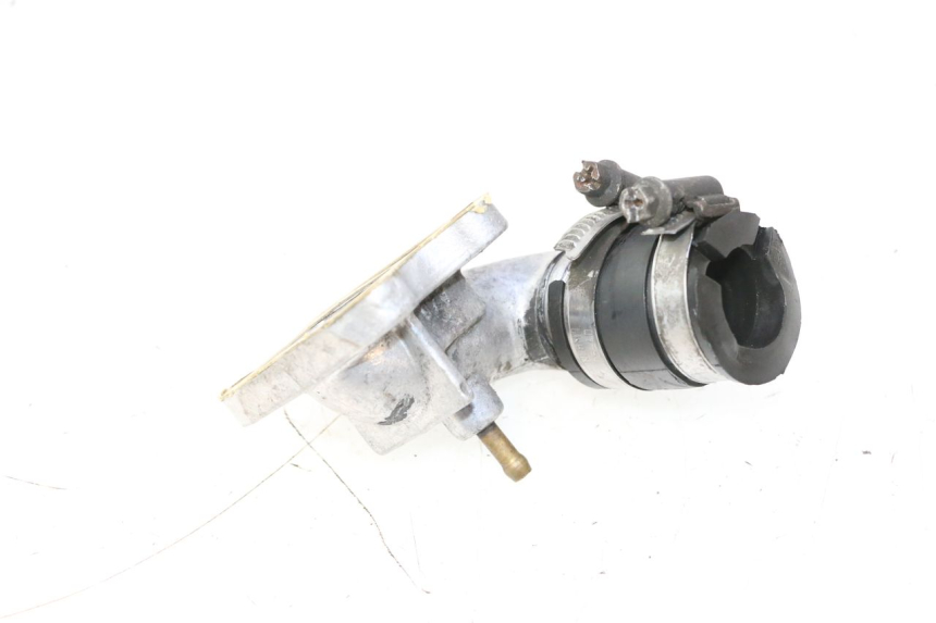 photo de COLLETTORE ASPIRAZIONE PEUGEOT SPEEDFIGHT 2 AC 50 (2000 - 2009) - Zoom sullo stato d'uso