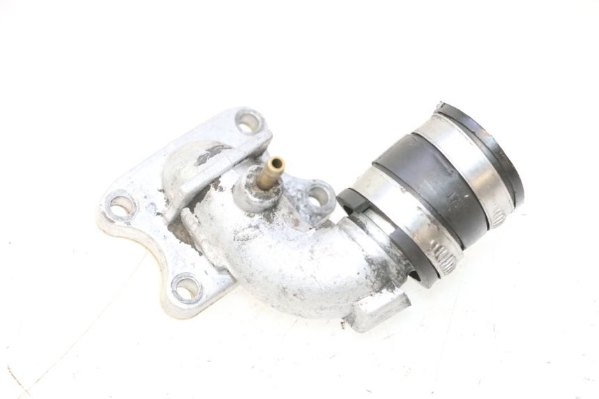 photo de COLLETTORE ASPIRAZIONE PEUGEOT SPEEDFIGHT 2 AC 50 (2000 - 2009) - Altra angolazione