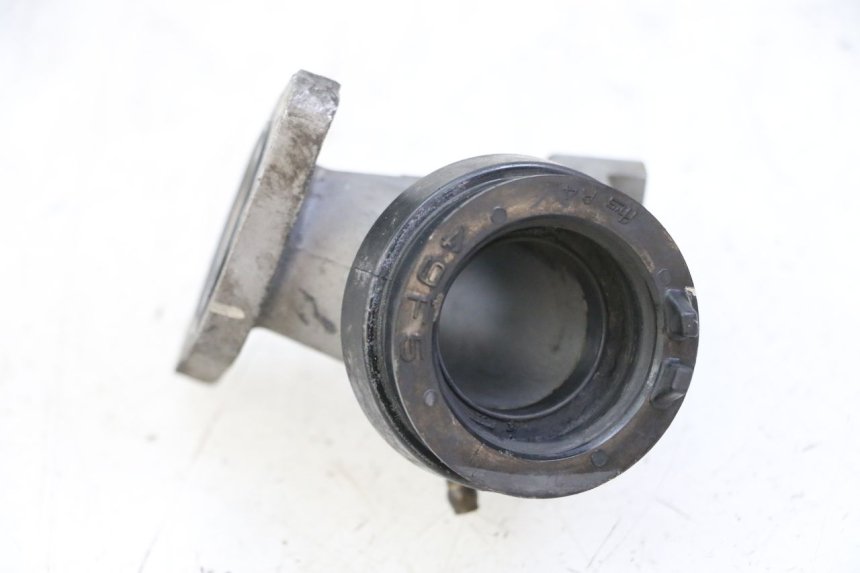 photo de COLLETTORE ASPIRAZIONE SUZUKI BURGMAN 125 (2015 - 2017) - Dettaglio del componente