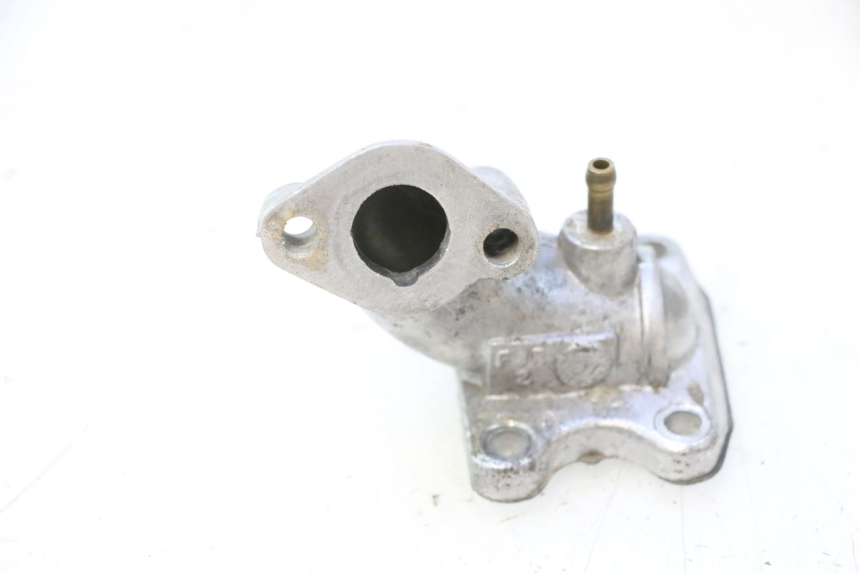 photo de COLLETTORE ASPIRAZIONE PEUGEOT TREKKER 50 (1995 - 2004) - Dettaglio del componente