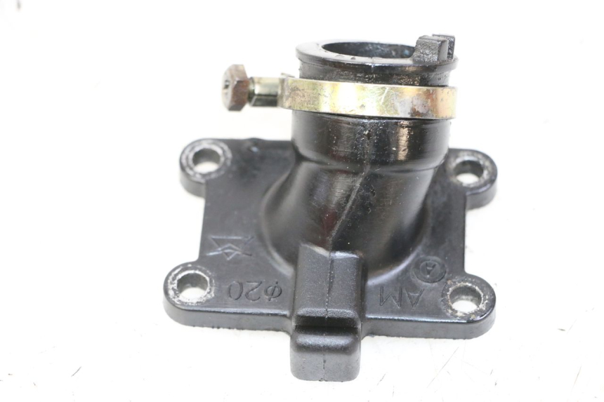 photo de COLLETTORE ASPIRAZIONE YAMAHA TZR 50 (2008 - 2016) - Altra angolazione